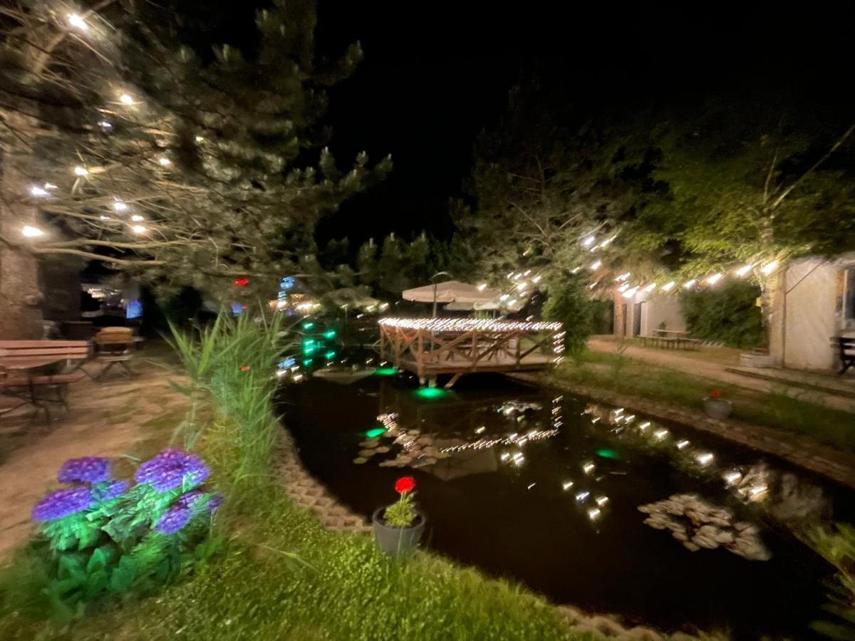 Hotel Garden Oleśnica Kültér fotó