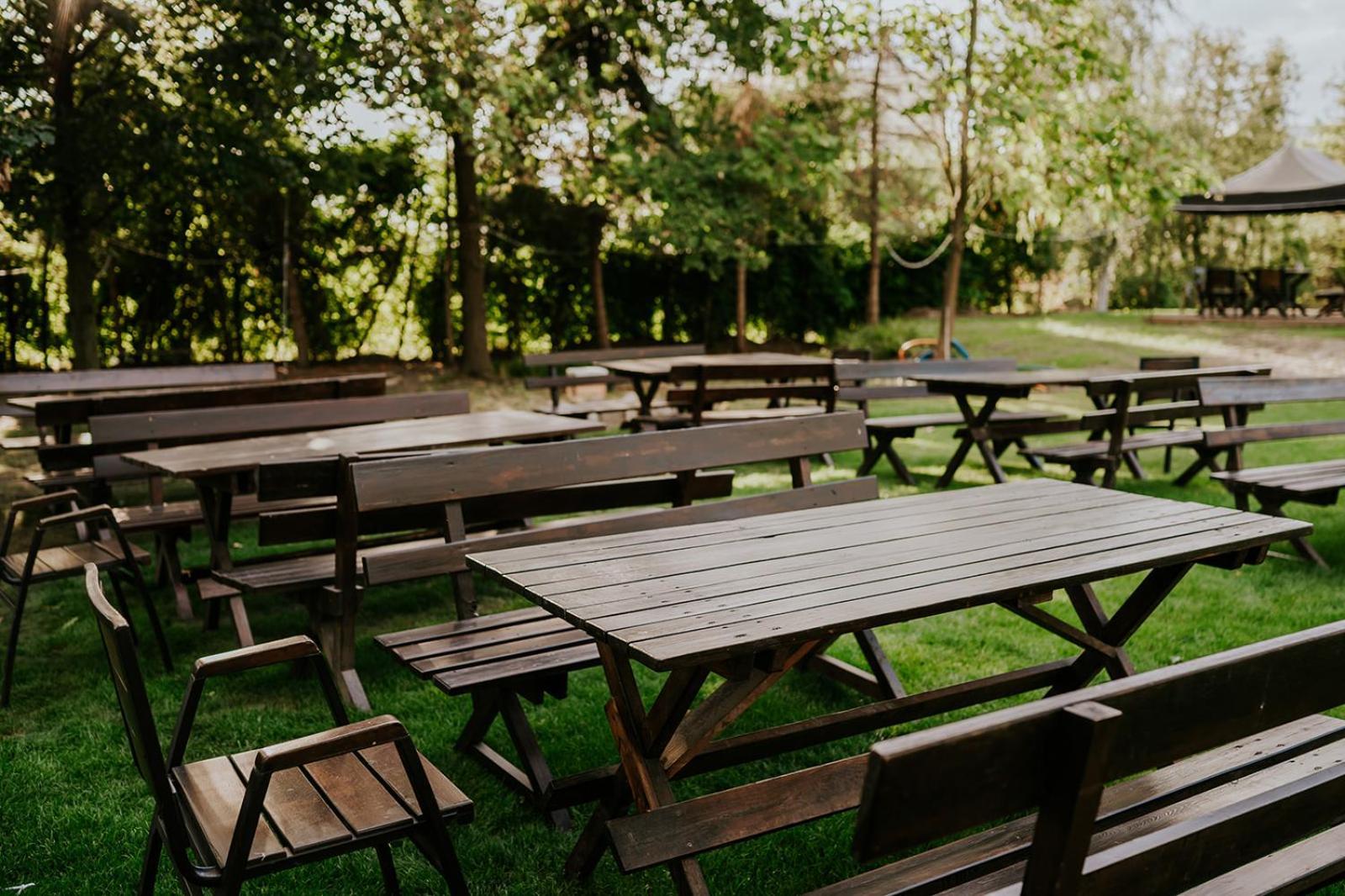 Hotel Garden Oleśnica Kültér fotó