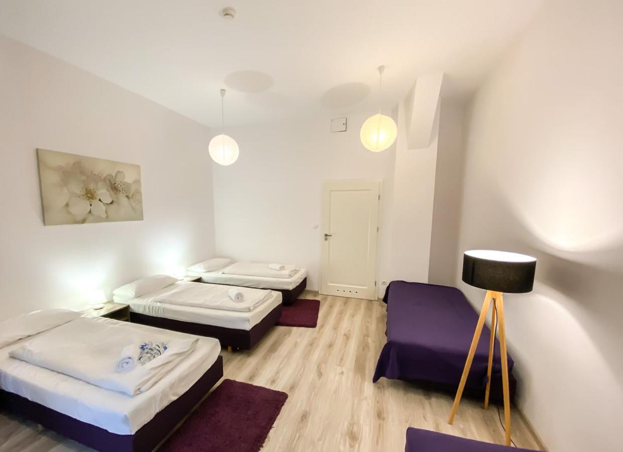 Hotel Garden Oleśnica Kültér fotó